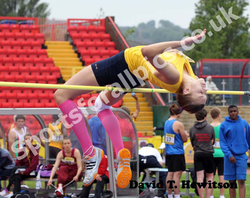 Robyn Petitt (Sussex) winner of the Inter Girls High Jump.